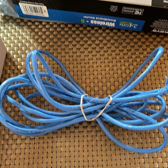 Linksys Wireless-G Broadband Router - Picture 5 of 14